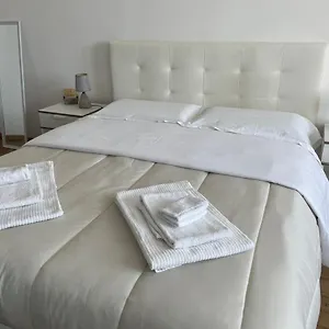 Cavour16 Rent Bedrooms Frühstückspension